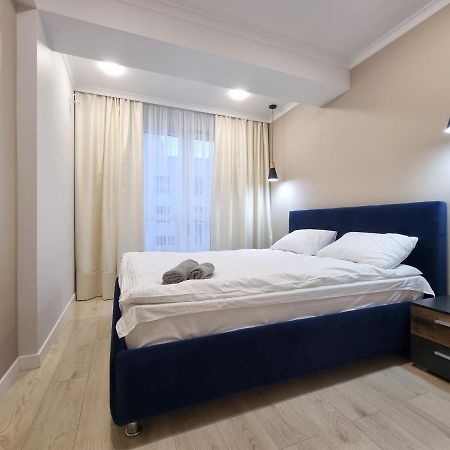 Botanica, 1 Bedroom Apartment With Living Кишинев Екстериор снимка